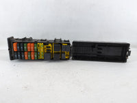 2000 Lincoln Continental Fusebox Fuse Box Panel Relay Module Fits OEM Used Auto Parts - Oemusedautoparts1.com