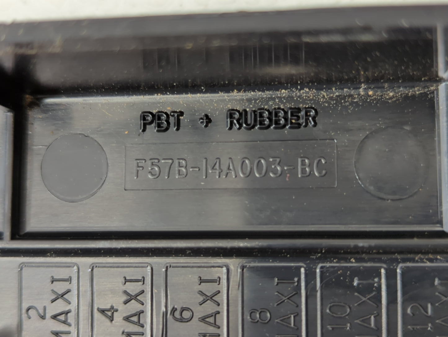 2000 Lincoln Continental Fusebox Fuse Box Panel Relay Module Fits OEM Used Auto Parts - Oemusedautoparts1.com