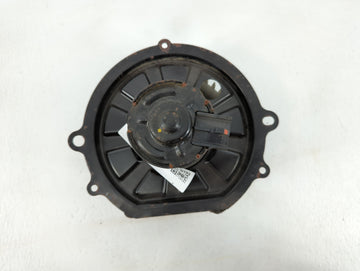 2000 Lincoln Continental Heater AC Blower Motor P/N:F70H-19805-AA BAMS 053100 0408112 Fits OEM Used Auto Parts - Oemusedauto