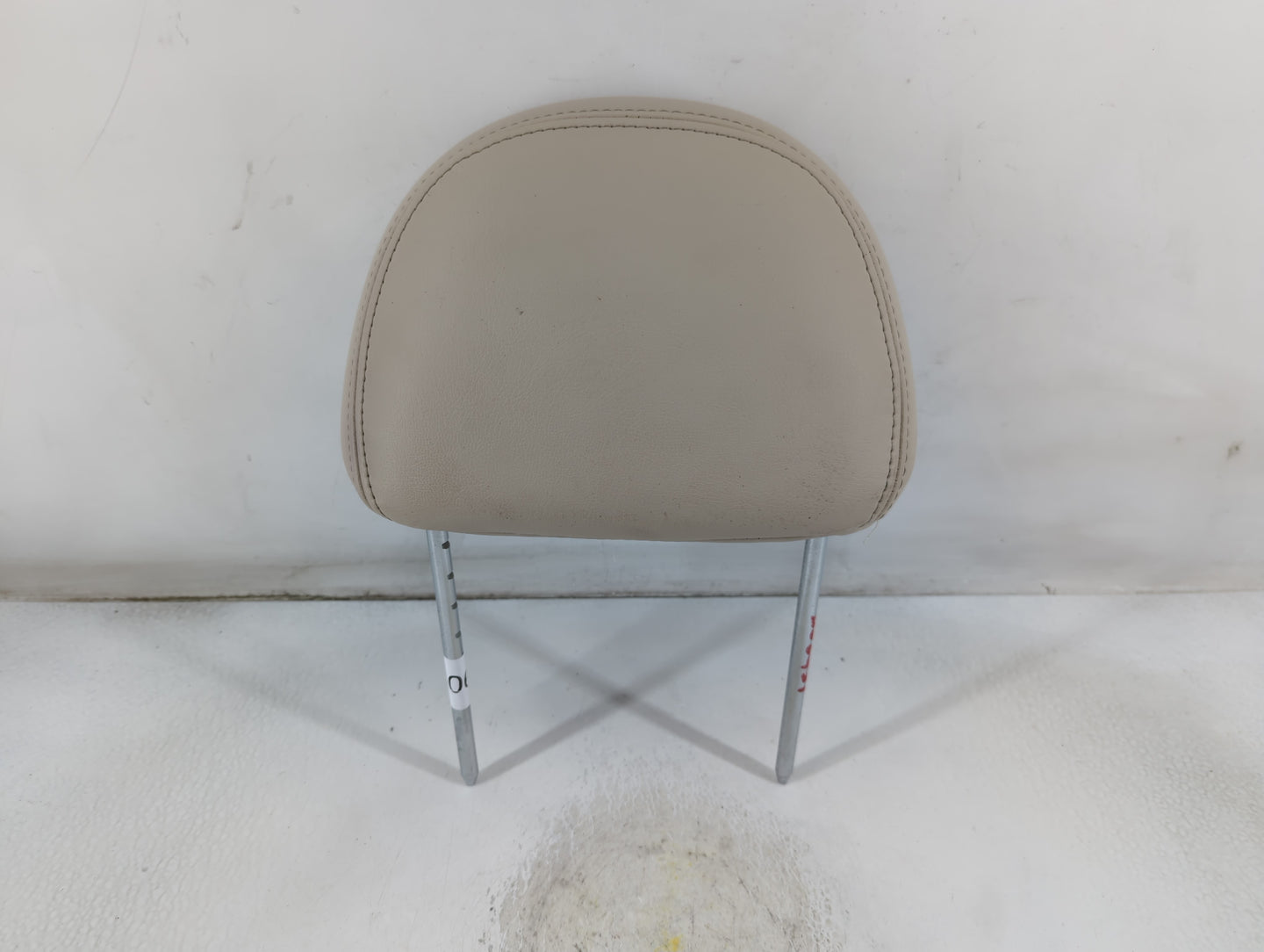 2000 Lincoln Continental Headrest Head Rest Front Driver Passenger Seat Fits OEM Used Auto Parts - Oemusedautoparts1.com