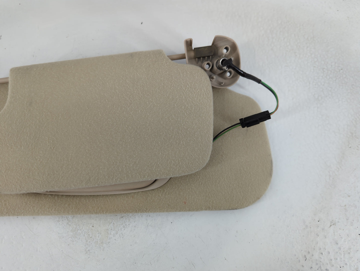 2000 Lincoln Continental Sun Visor Shade Replacement Passenger Right Mirror Fits OEM Used Auto Parts - Oemusedautoparts1.com