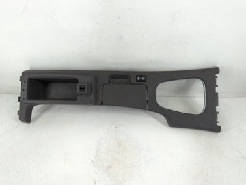 2000 Lincoln Lincls Center Console Armrest Cover Lid P/N:YW43 54044D34 Fits OEM Used Auto Parts - Oemusedautoparts1.com