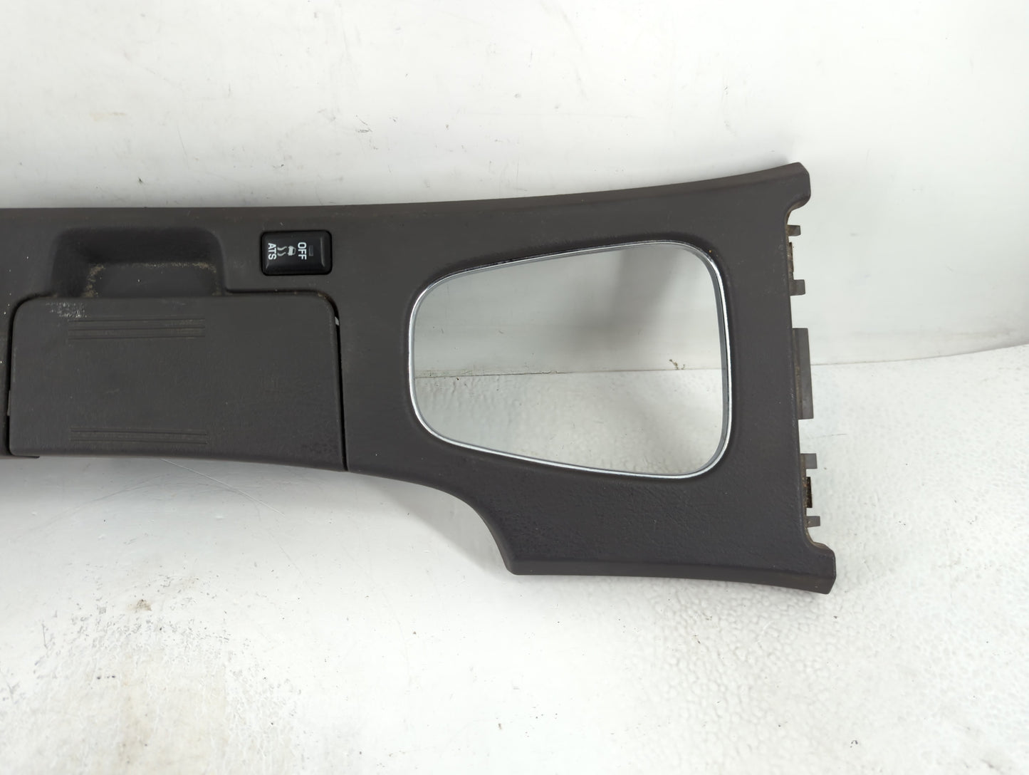 2000 Lincoln Lincls Center Console Armrest Cover Lid P/N:YW43 54044D34 Fits OEM Used Auto Parts - Oemusedautoparts1.com