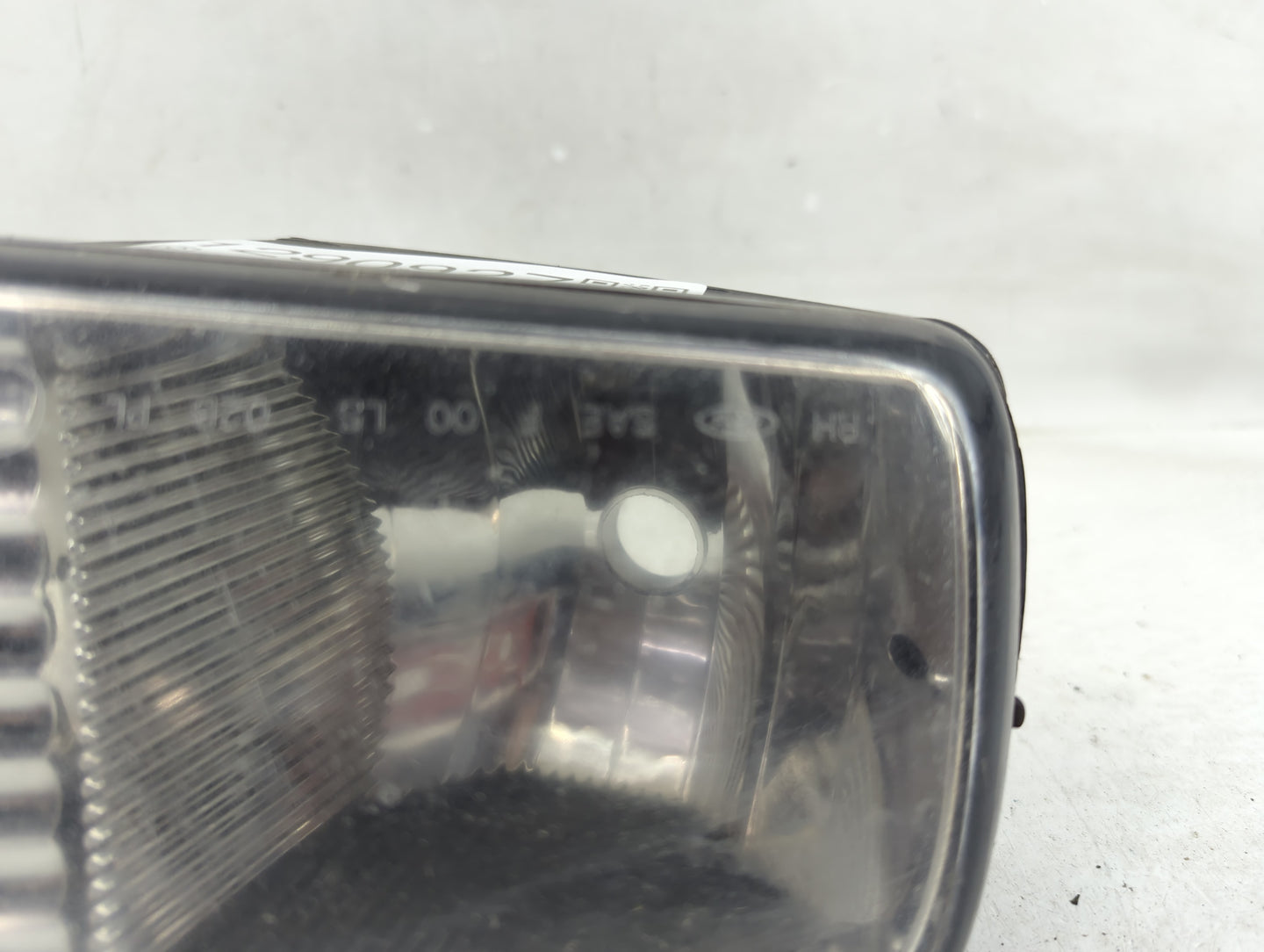 2000 Lincoln Ls Passenger Right Oem Fog Light Lamp - Oemusedautoparts1.com