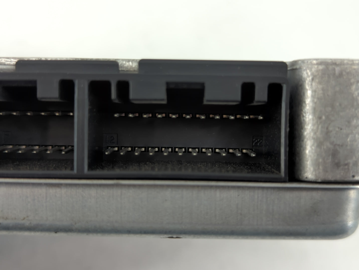 2000 Lincoln Ls Body Control Module Bcm Inner Cabin Fuse Box - Oemusedautoparts1.com