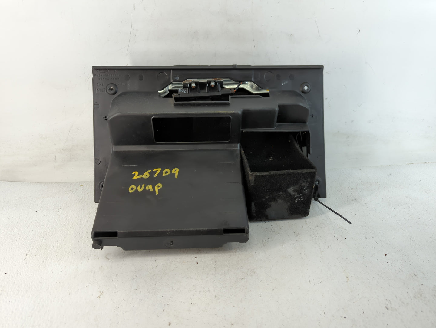 2000 Lincoln Ls Passenger Glove Box Door Storage Compartment - Oemusedautoparts1.com