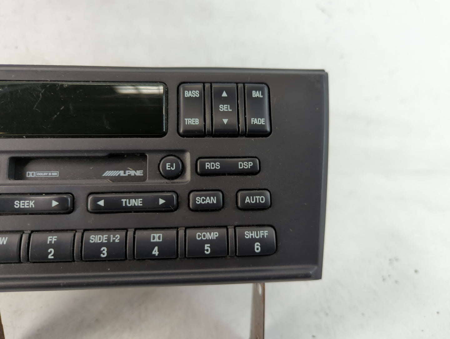 2000 Lincoln Ls Radio AM FM Cd Player Receiver Replacement P/N:XW4F-18C870-BK Fits OEM Used Auto Parts - Oemusedautoparts1.c