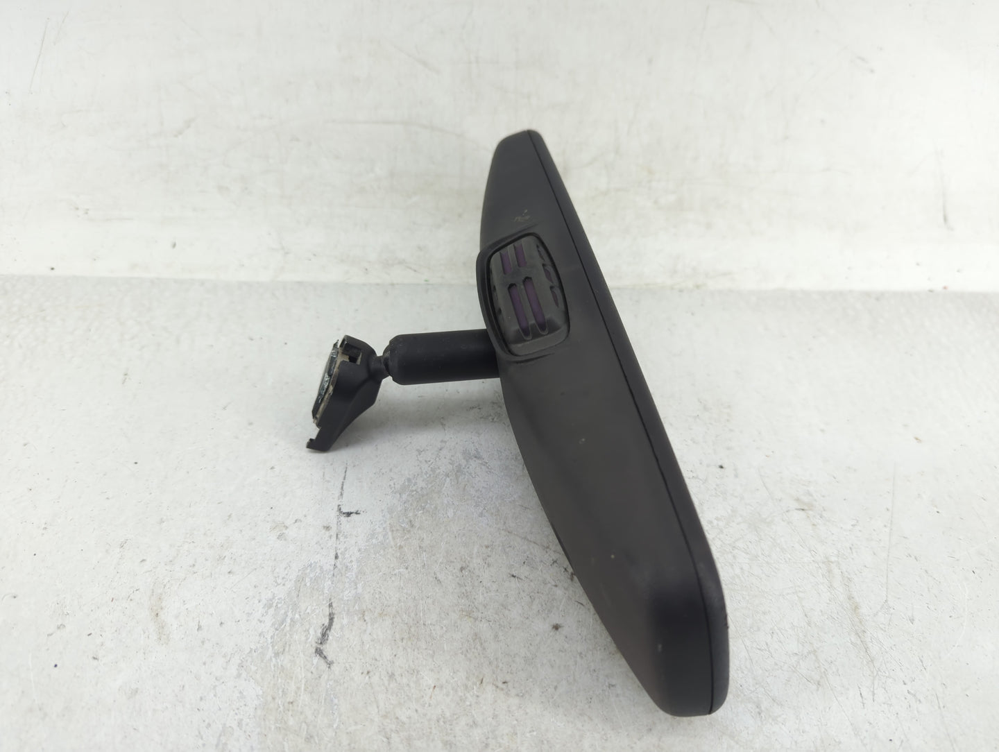 2000 Lincoln Navigator Interior Rear View Mirror Replacement OEM Fits OEM Used Auto Parts - Oemusedautoparts1.com