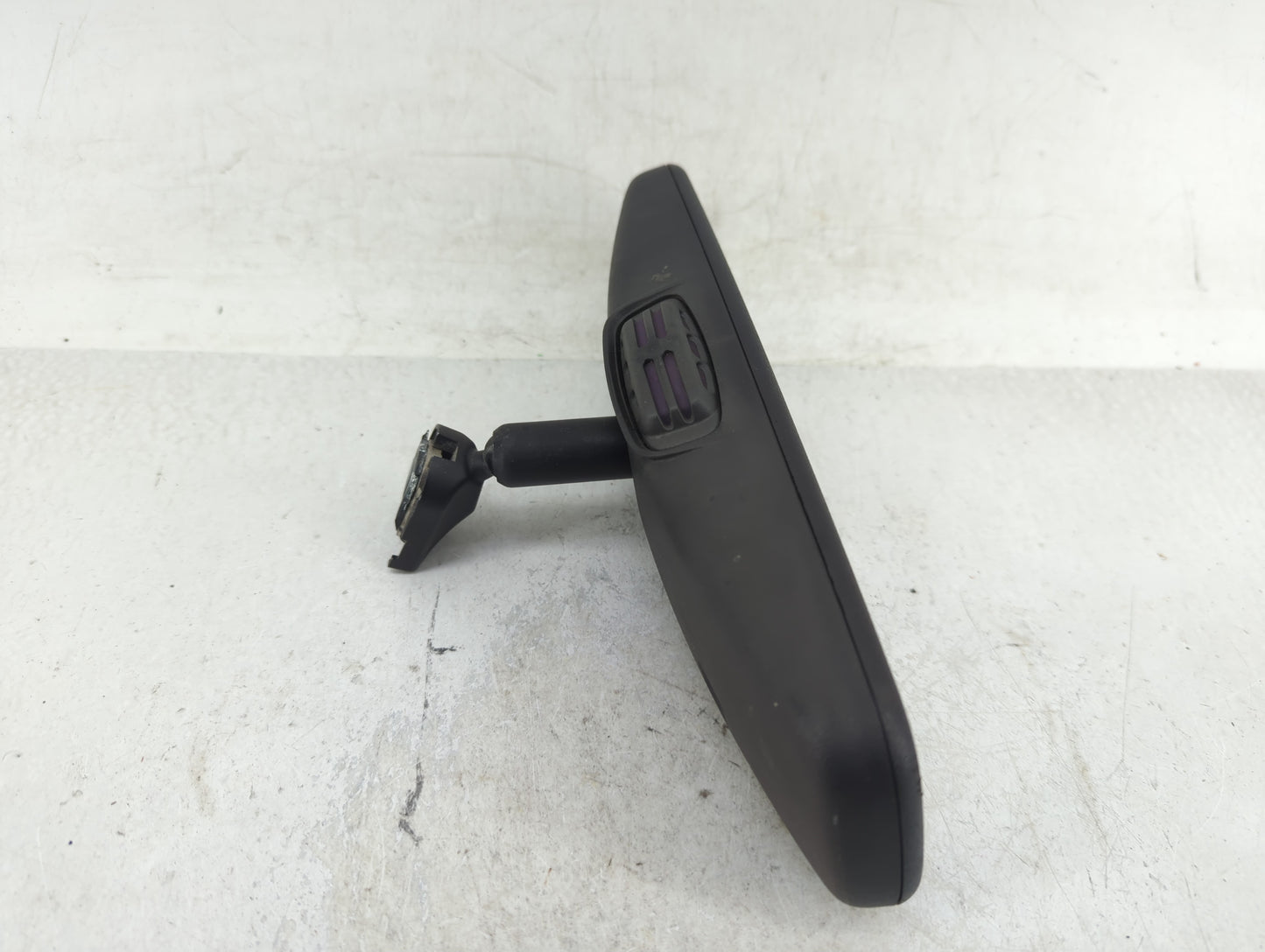 2000 Lincoln Navigator Interior Rear View Mirror Replacement OEM Fits OEM Used Auto Parts - Oemusedautoparts1.com