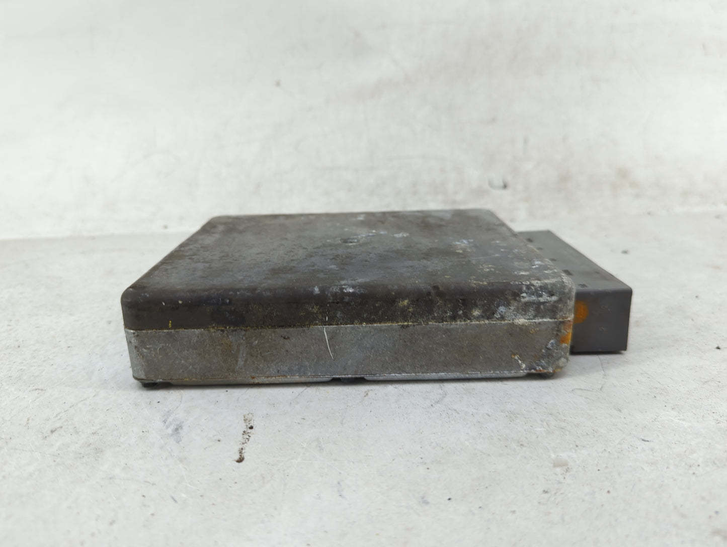 2000 Lincoln Town Car PCM Engine Control Computer ECU ECM PCU OEM P/N:YW1F-12A650-EB MLC-466A, HPY1 Fits OEM Used Auto Parts