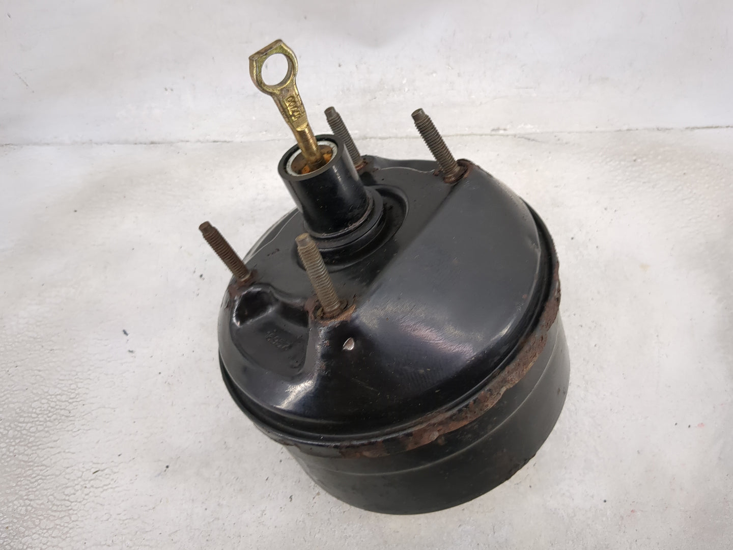 1999-2000 Lincoln Town Car Power Brake Booster Oem - Oemusedautoparts1.com