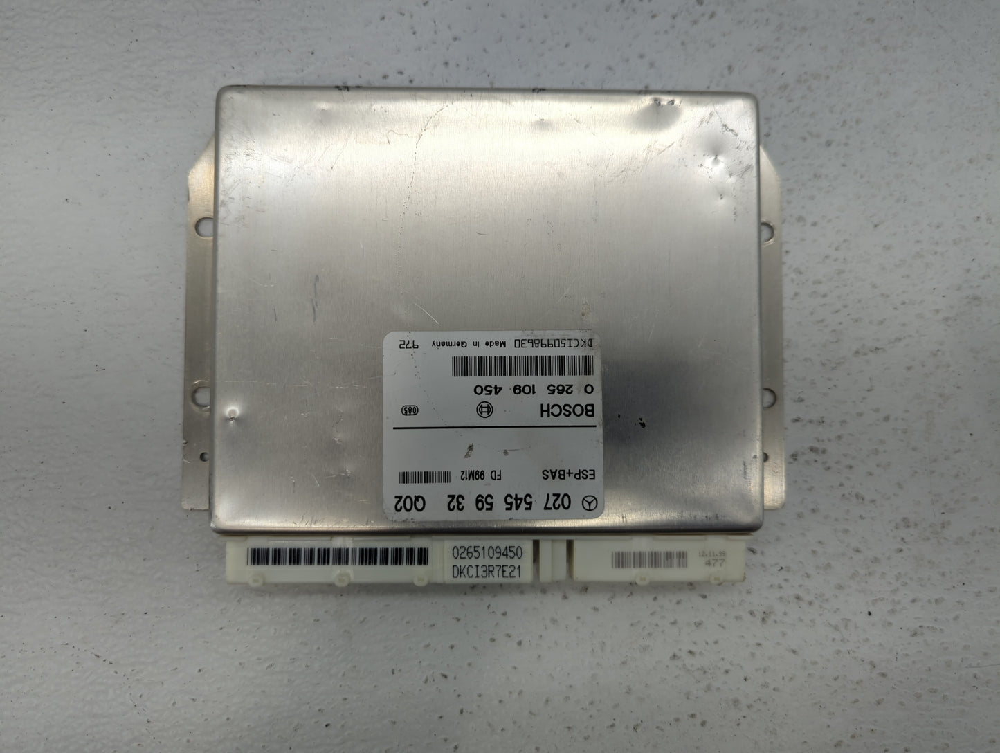 2000 Mercedes-Benz C350 PCM Engine Control Computer ECU ECM PCU OEM P/N:027 545 59 32 Fits OEM Used Auto Parts - Oemusedauto