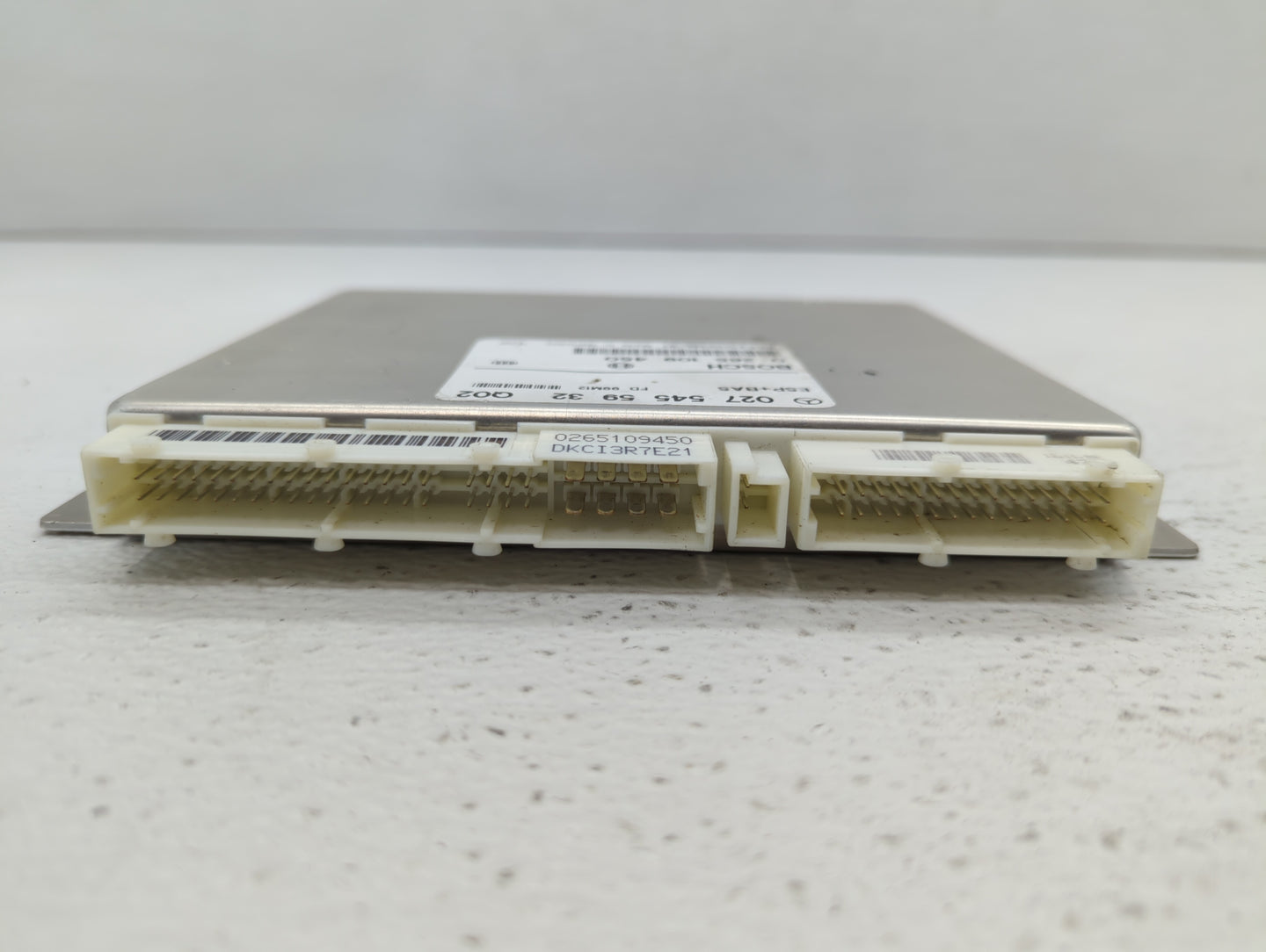 2000 Mercedes-Benz C350 PCM Engine Control Computer ECU ECM PCU OEM P/N:027 545 59 32 Fits OEM Used Auto Parts - Oemusedauto