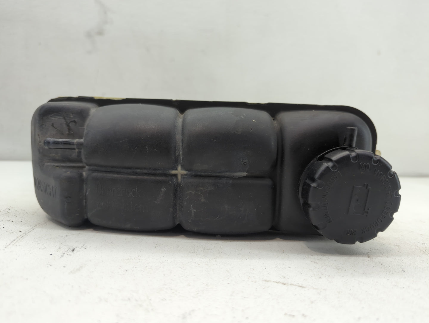 1999 Mercedes-benz E320 Windshield Washer Fluid Reservoir Bottle Oem - Oemusedautoparts1.com