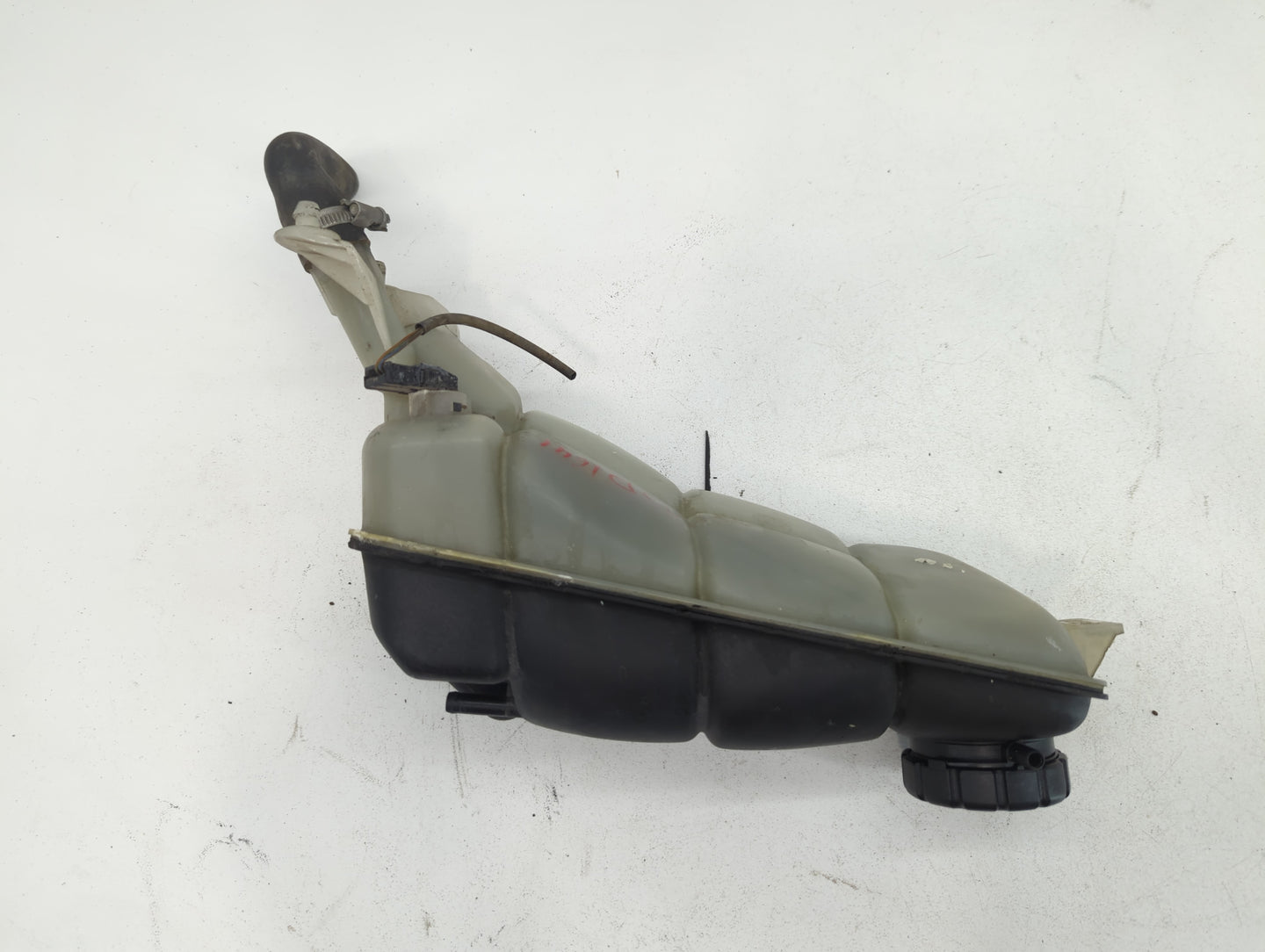 1999 Mercedes-benz E320 Windshield Washer Fluid Reservoir Bottle Oem - Oemusedautoparts1.com