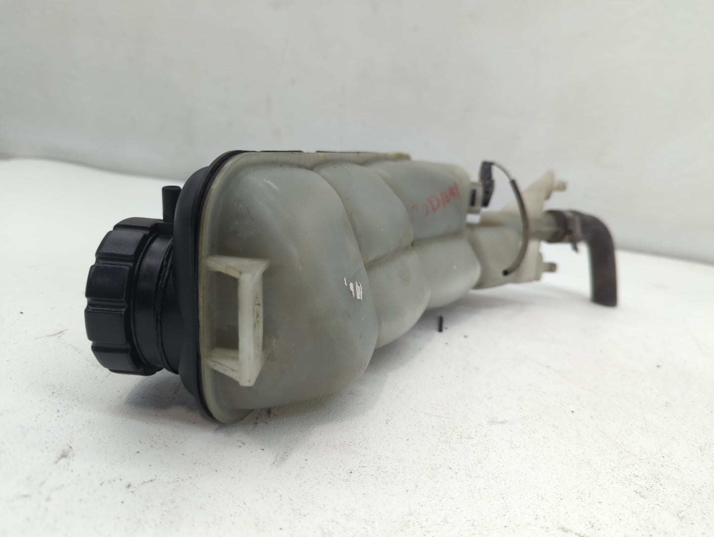 1999 Mercedes-benz E320 Windshield Washer Fluid Reservoir Bottle Oem - Oemusedautoparts1.com