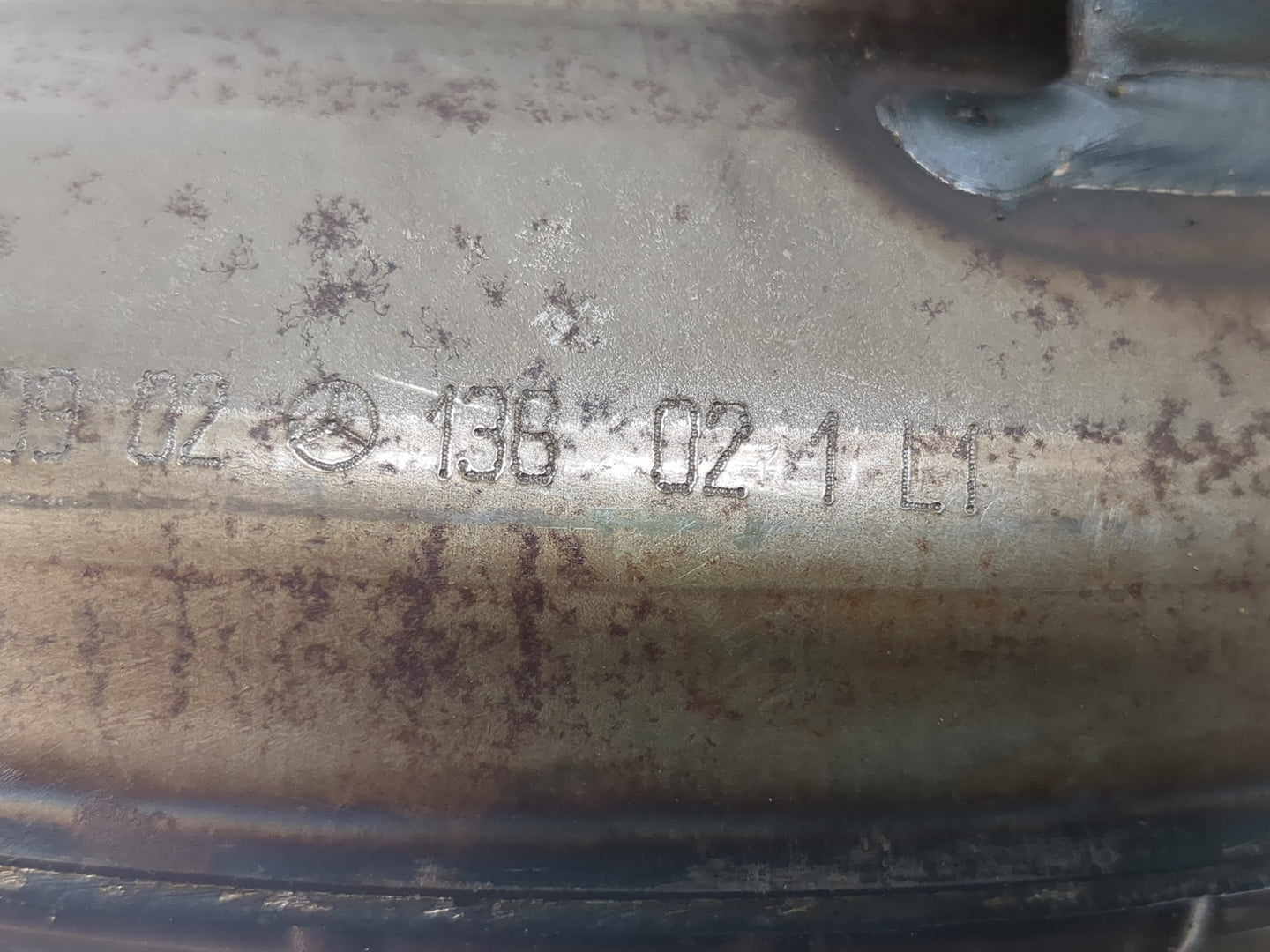 2000 Mercedes-Benz G55 Amg Torque Converter Automatic Transmission OEM P/N:138 021 L1 Fits OEM Used Auto Parts - Oemusedauto
