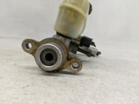 1997-2001 Mercury Grand Marquis Brake Master Cylinder - Oemusedautoparts1.com