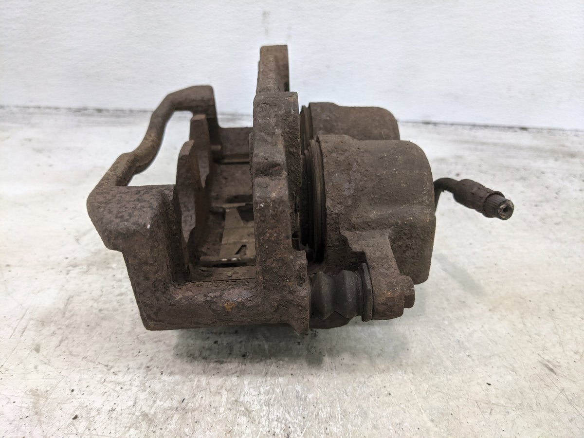 2000 Mercury Grand Marquis Front Driver Left Brake Caliper - Oemusedautoparts1.com