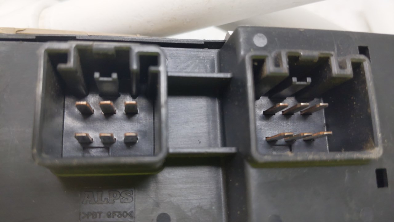 2000 Mercury Sable Master Power Window Switch Replacement Driver Side Left Fits OEM Used Auto Parts - Oemusedautoparts1.com