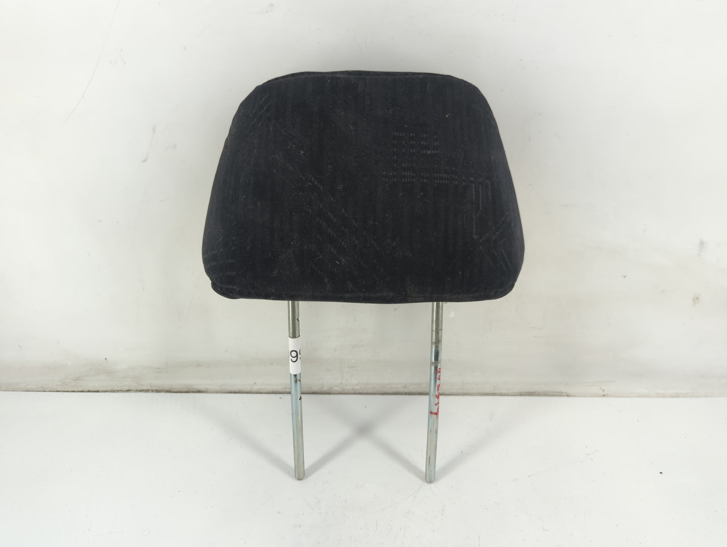 2000 Mitsubishi Eclipse Headrest Head Rest Front Driver Passenger Seat Fits OEM Used Auto Parts - Oemusedautoparts1.com