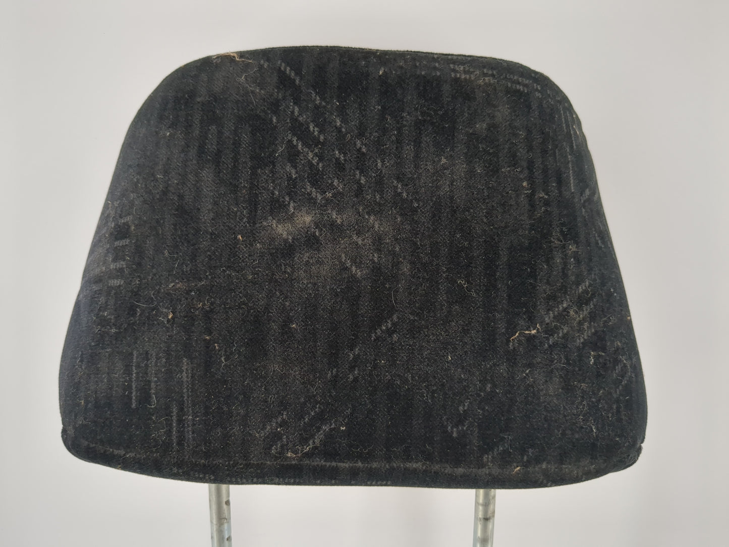 2000 Mitsubishi Eclipse Headrest Head Rest Rear Center Seat Fits OEM Used Auto Parts - Oemusedautoparts1.com