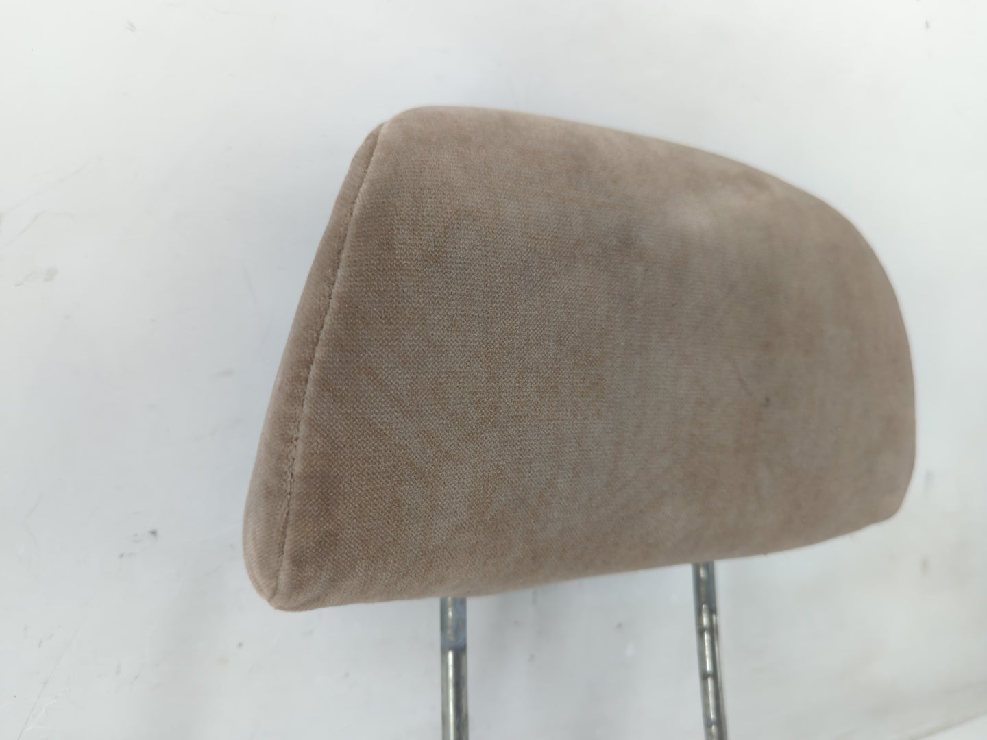 2000 Mitsubishi Eclipse Headrest Head Rest Front Driver Passenger Seat Fits OEM Used Auto Parts - Oemusedautoparts1.com