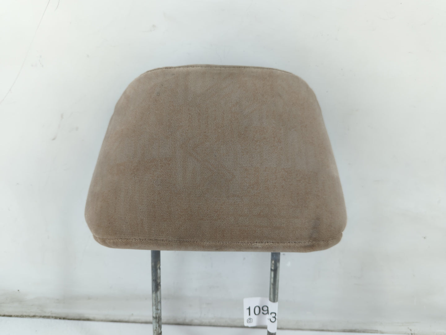2000 Mitsubishi Eclipse Headrest Head Rest Front Driver Passenger Seat Fits OEM Used Auto Parts - Oemusedautoparts1.com