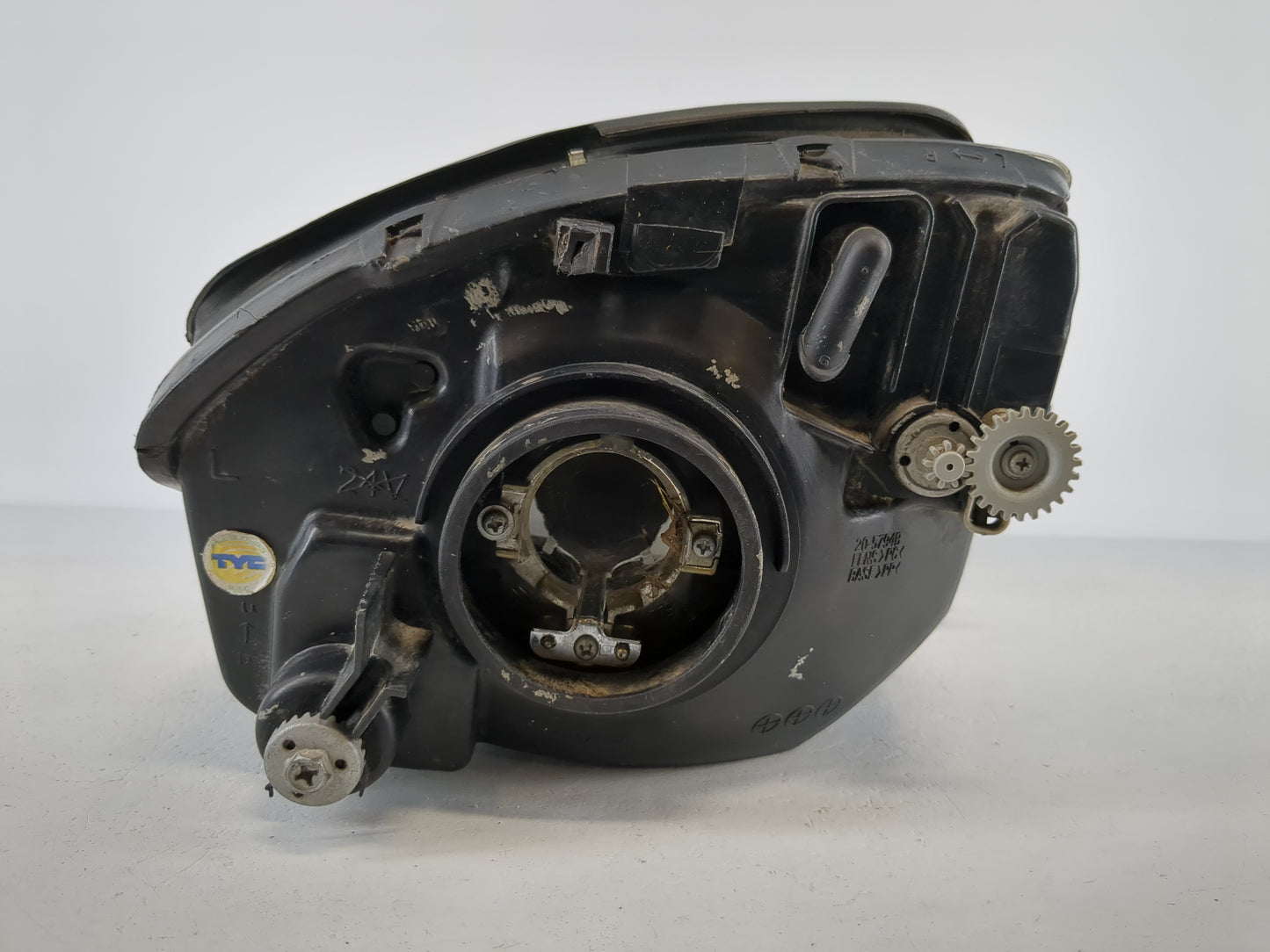 2000-2002 Mitsubishi Eclipse Driver Left Oem Head Light Headlight Lamp - Oemusedautoparts1.com