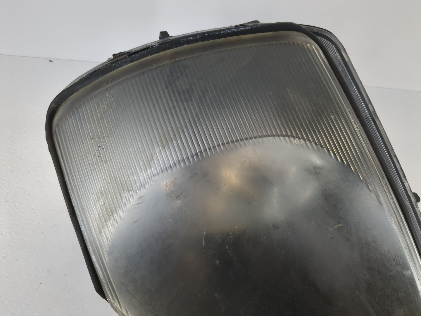 2000-2002 Mitsubishi Eclipse Driver Left Oem Head Light Headlight Lamp - Oemusedautoparts1.com