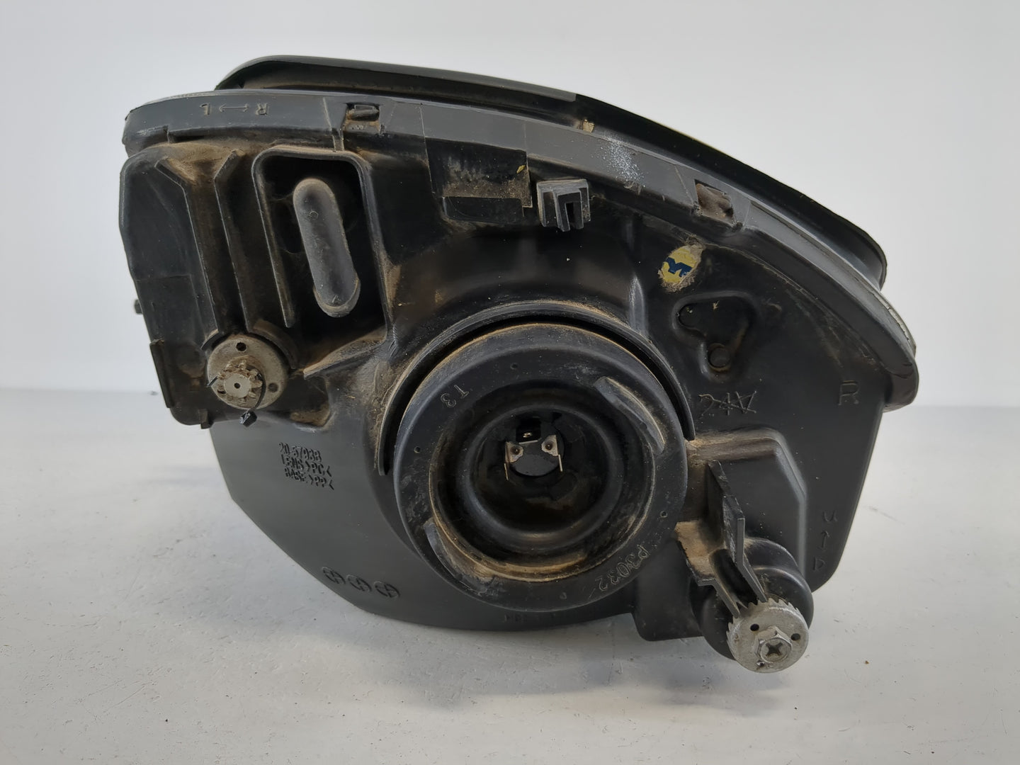2000-2002 Mitsubishi Eclipse Driver Left Oem Head Light Headlight Lamp - Oemusedautoparts1.com