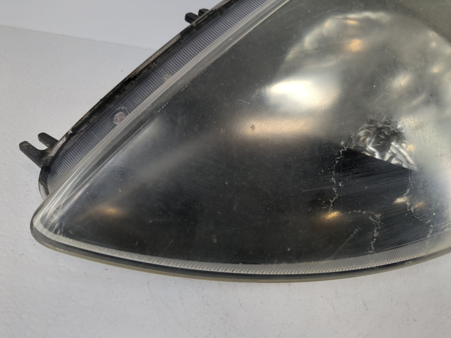 2000-2002 Mitsubishi Eclipse Driver Left Oem Head Light Headlight Lamp - Oemusedautoparts1.com