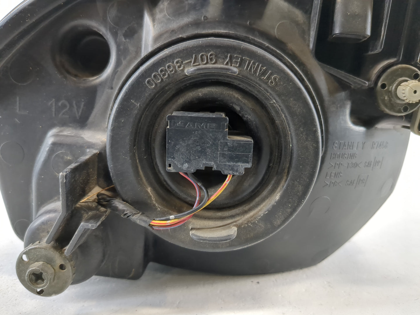 2000-2002 Mitsubishi Eclipse Driver Left Oem Head Light Headlight Lamp - Oemusedautoparts1.com