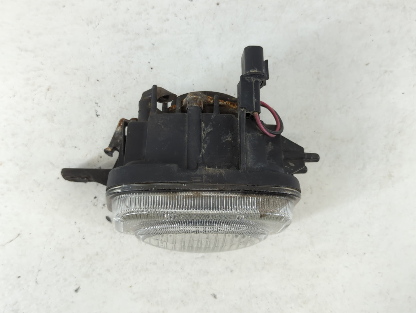 2000-2002 Mitsubishi Eclipse Passenger Right Oem Fog Light Lamp - Oemusedautoparts1.com