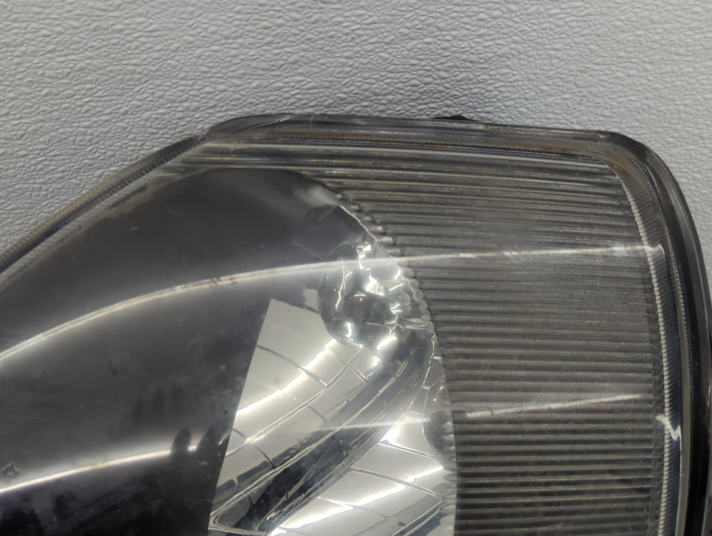 2000 Mitsubishi Eclipse Passenger Right Oem Head Light Headlight Lamp - Oemusedautoparts1.com