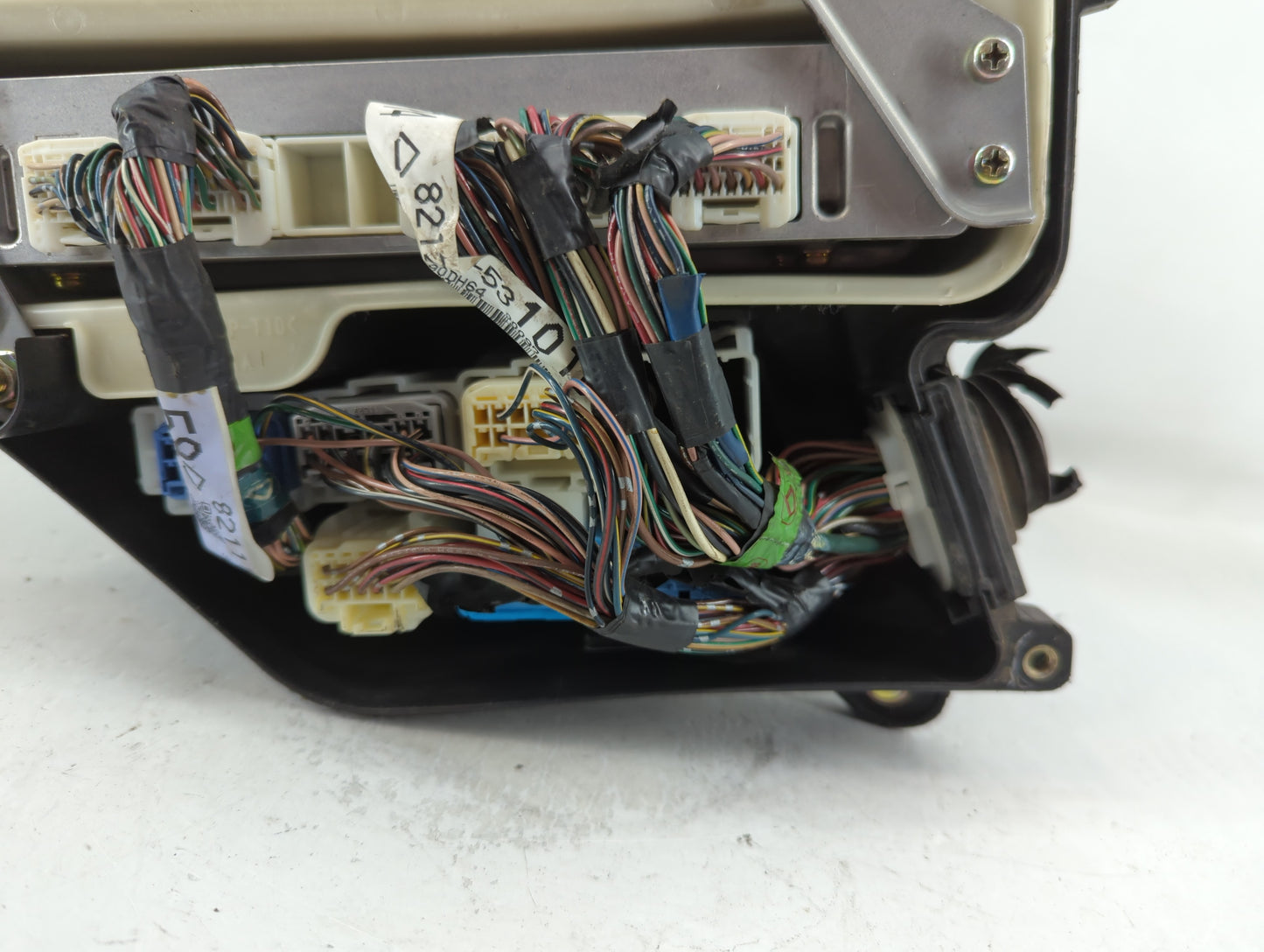 2003-2005 Mitsubishi Eclipse Fusebox Fuse Box Panel Relay Module P/N:XA1 PP-T10 Fits Fits 2003 2004 2005 OEM Used Auto Parts