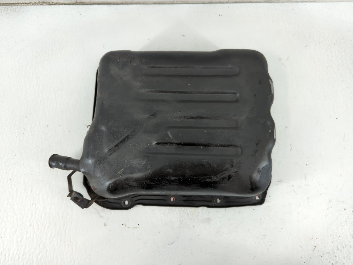 2000-2005 Mitsubishi Eclipse Engine Oil Pan Fits Fits 1999 2000 2001 2002 2003 2004 2005 OEM Used Auto Parts - Oemusedautopa