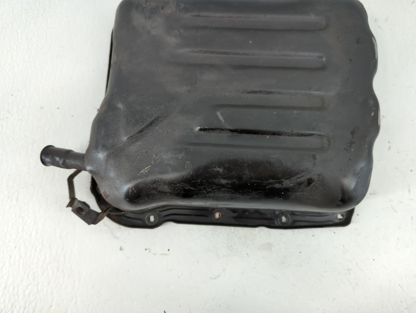 2000-2005 Mitsubishi Eclipse Engine Oil Pan Fits Fits 1999 2000 2001 2002 2003 2004 2005 OEM Used Auto Parts - Oemusedautopa