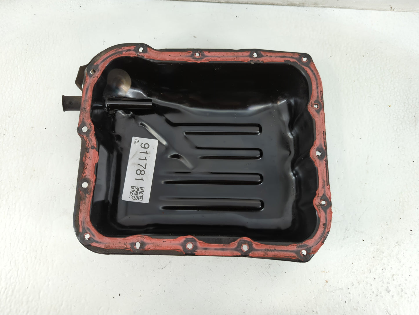 2000-2005 Mitsubishi Eclipse Engine Oil Pan Fits Fits 1999 2000 2001 2002 2003 2004 2005 OEM Used Auto Parts - Oemusedautopa
