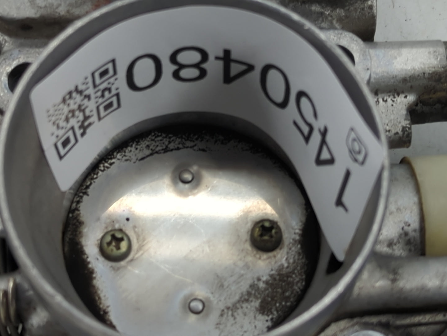 1999-2003 Mitsubishi Galant Throttle Body Fits Fits 1999 2000 2001 2002 2003 2004 2005 OEM Used Auto Parts - Oemusedautopart