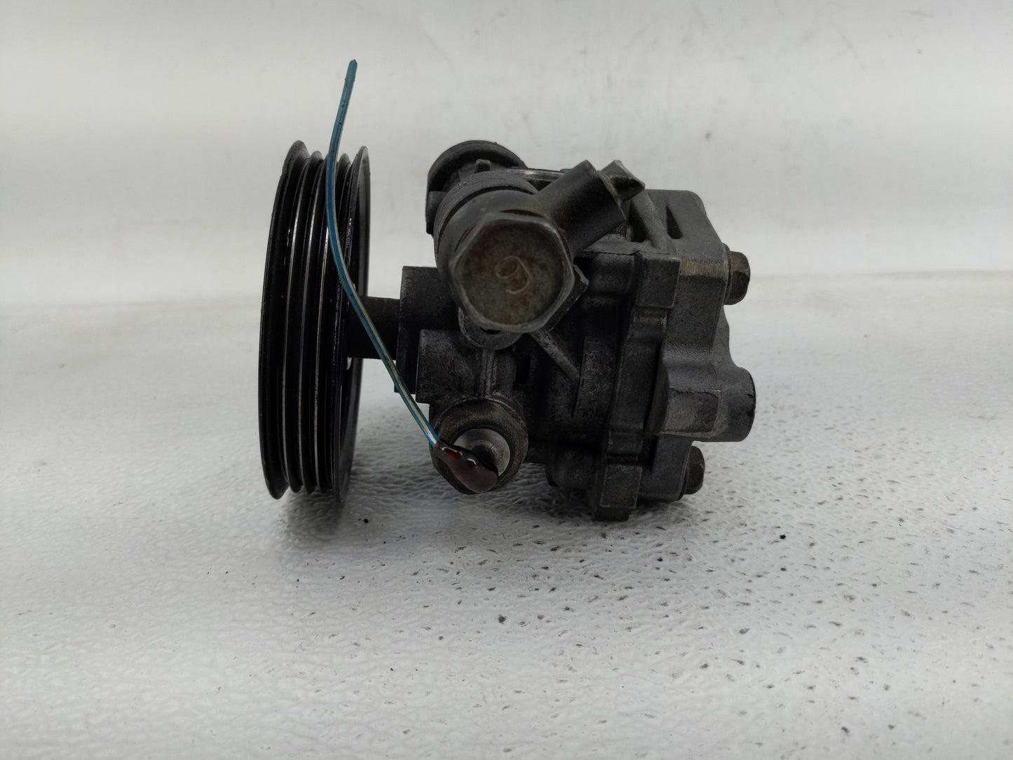 2000-2004 Mitsubishi Montero Sport Power Steering Column Pump Oem - Oemusedautoparts1.com