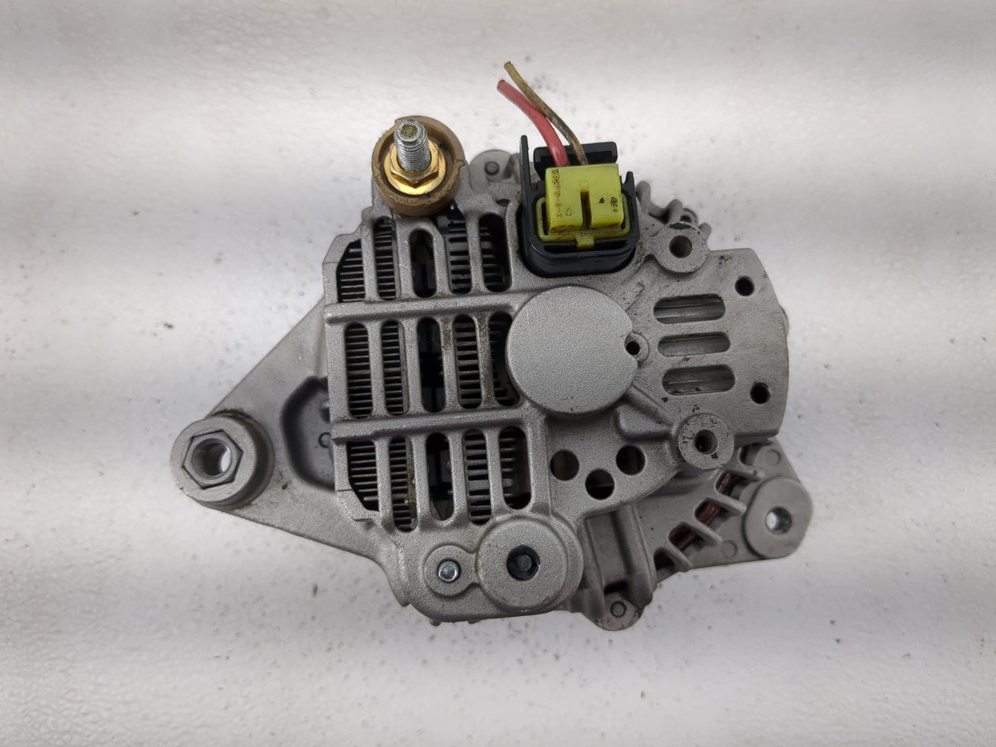 1998-2004 Mitsubishi Montero Sport Alternator Replacement Generator Charging Assembly Engine OEM P/N:22409045 Fits OEM Used 