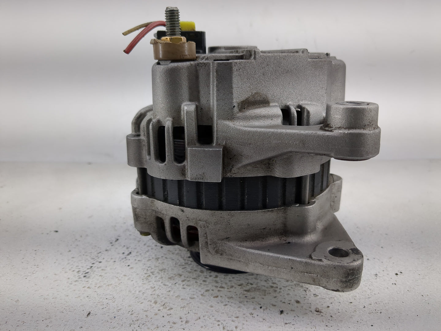 1998-2004 Mitsubishi Montero Sport Alternator Replacement Generator Charging Assembly Engine OEM P/N:22409045 Fits OEM Used 