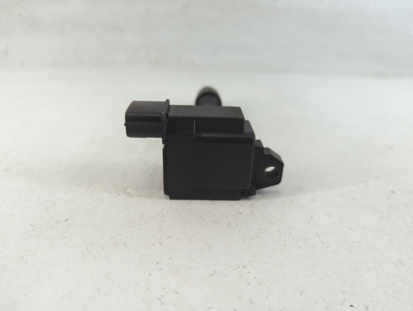 2000-2000 Nissan Maxima Ignition Coil Igniter Pack - Oemusedautoparts1.com