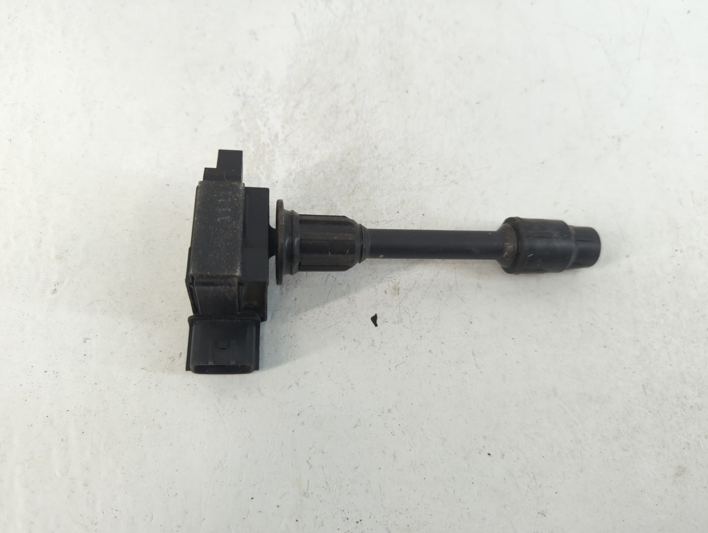 2000-2000 Nissan Maxima Ignition Coil Igniter Pack - Oemusedautoparts1.com