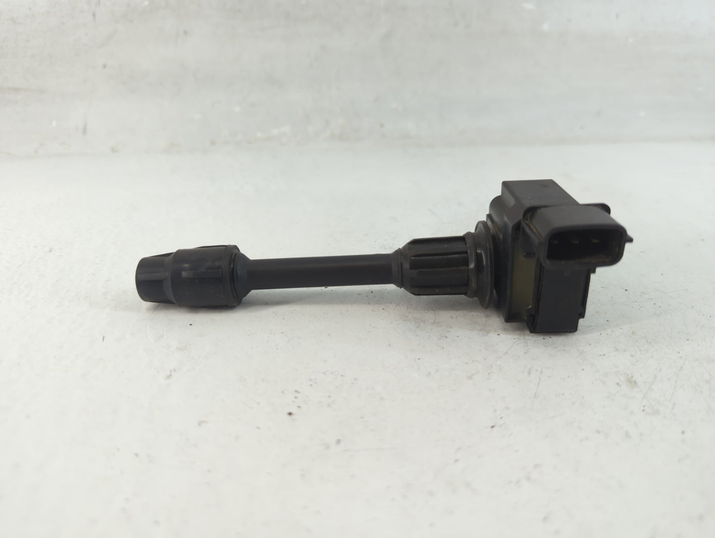 2000-2000 Nissan Maxima Ignition Coil Igniter Pack - Oemusedautoparts1.com