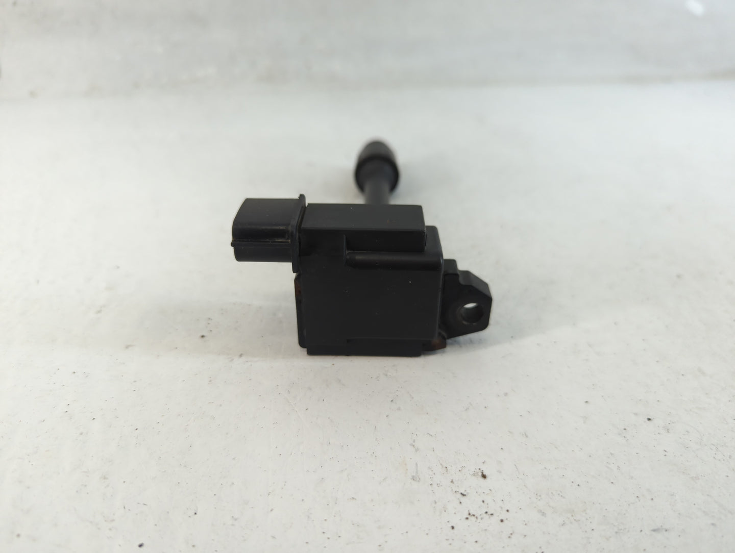 2000-2000 Nissan Maxima Ignition Coil Igniter Pack - Oemusedautoparts1.com