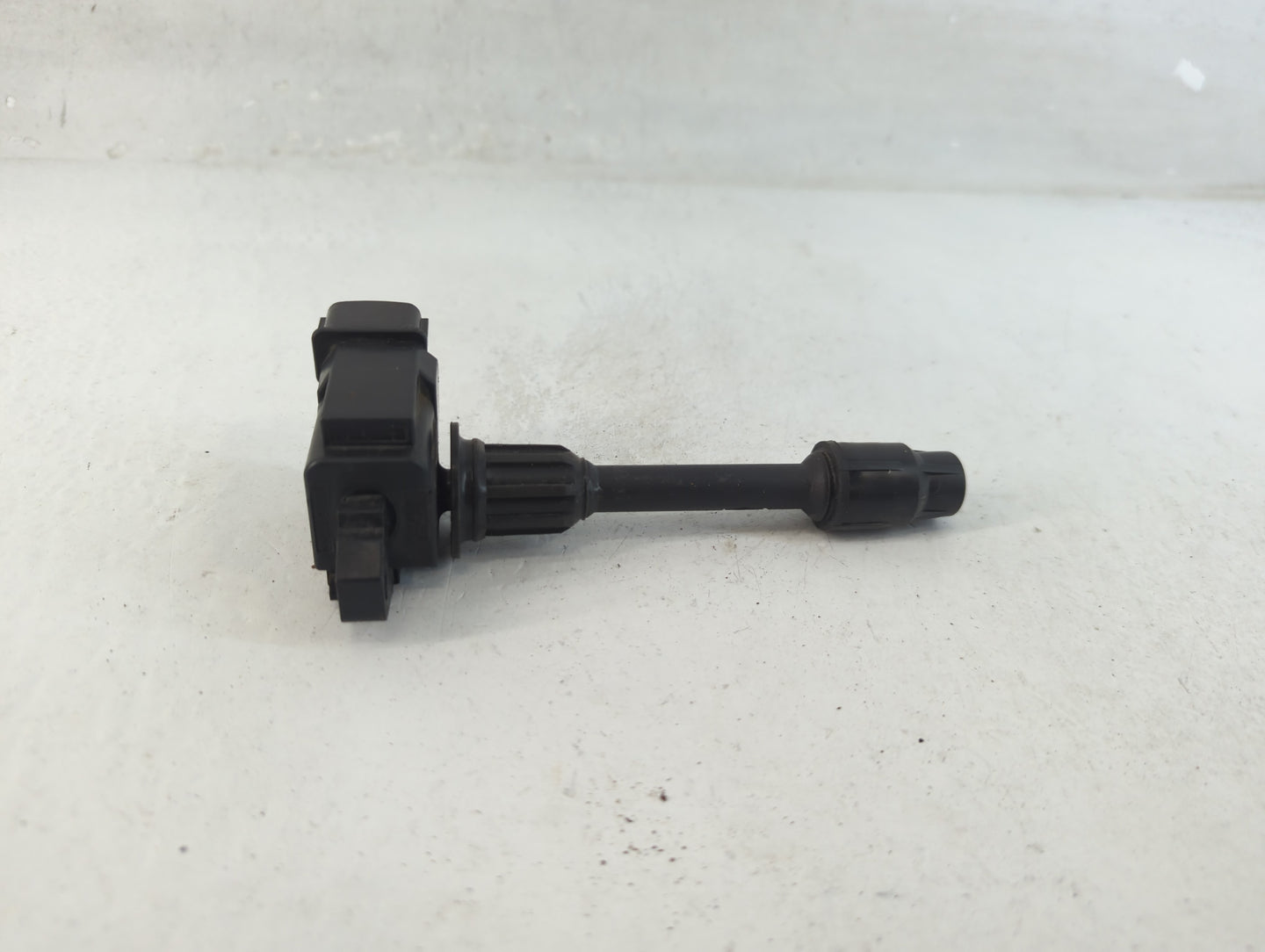 2000-2000 Nissan Maxima Ignition Coil Igniter Pack - Oemusedautoparts1.com
