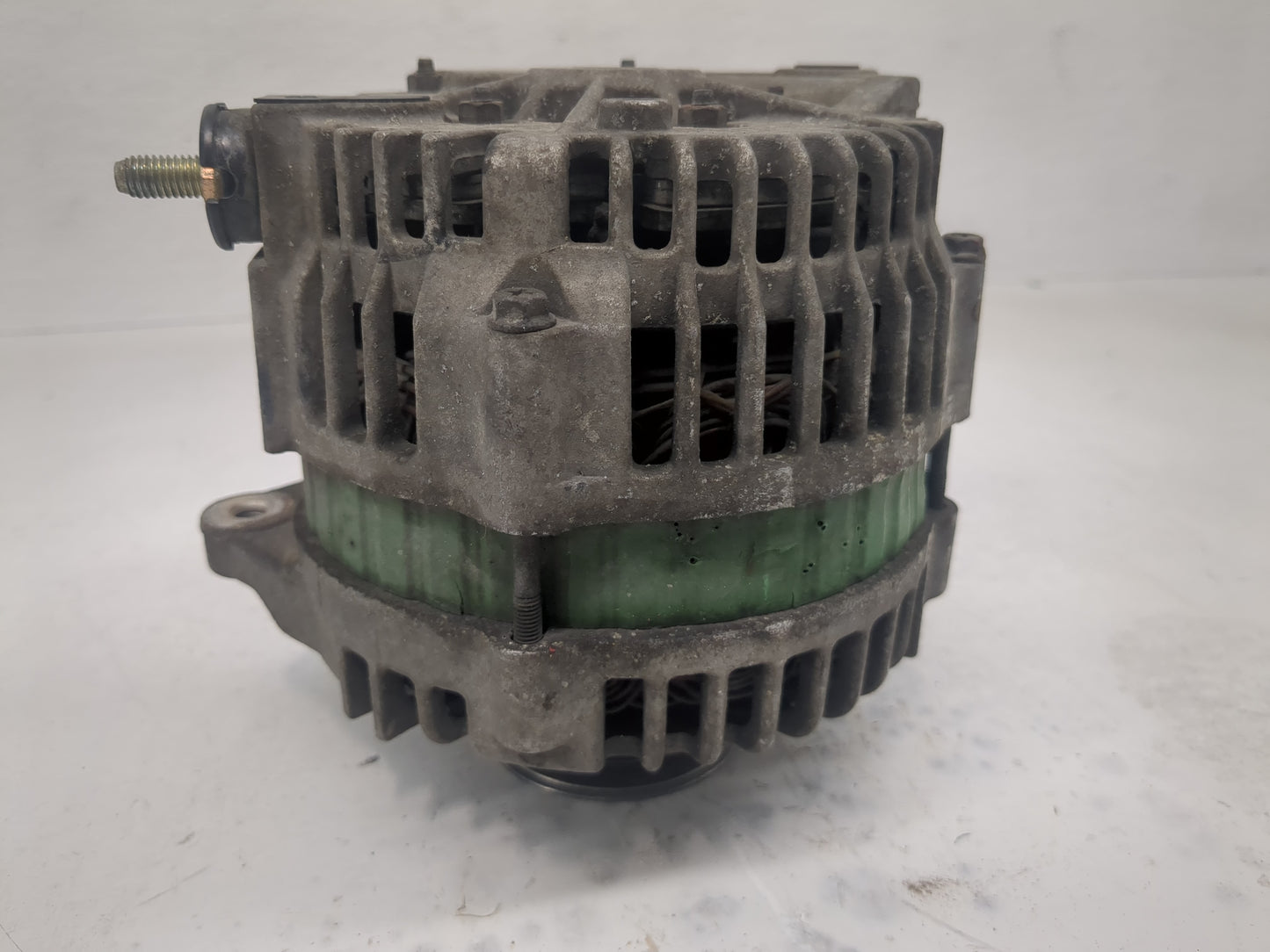 2000 Nissan Maxima Alternator Replacement Generator Charging Assembly Engine OEM P/N:23100-2Y900R Fits OEM Used Auto Parts -