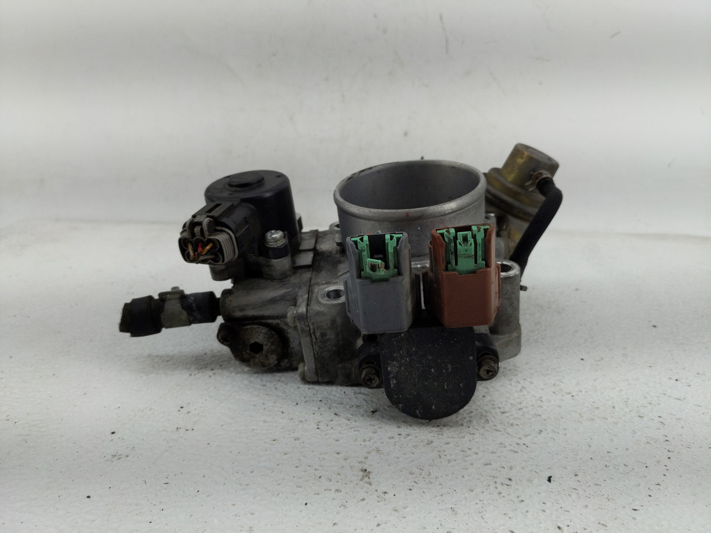 2000 Nissan Maxima Throttle Body Fits OEM Used Auto Parts - Oemusedautoparts1.com